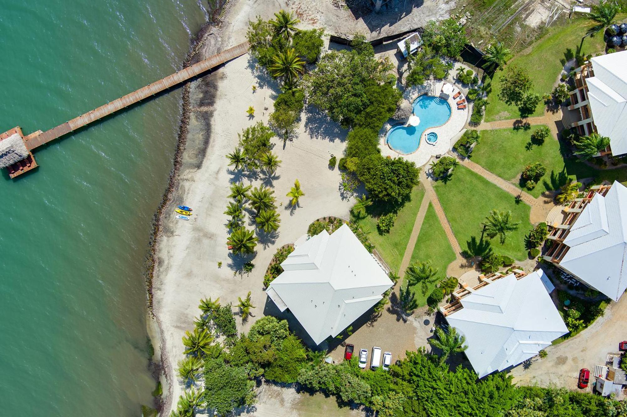 The Villas At Cocoplum Placencia エクステリア 写真