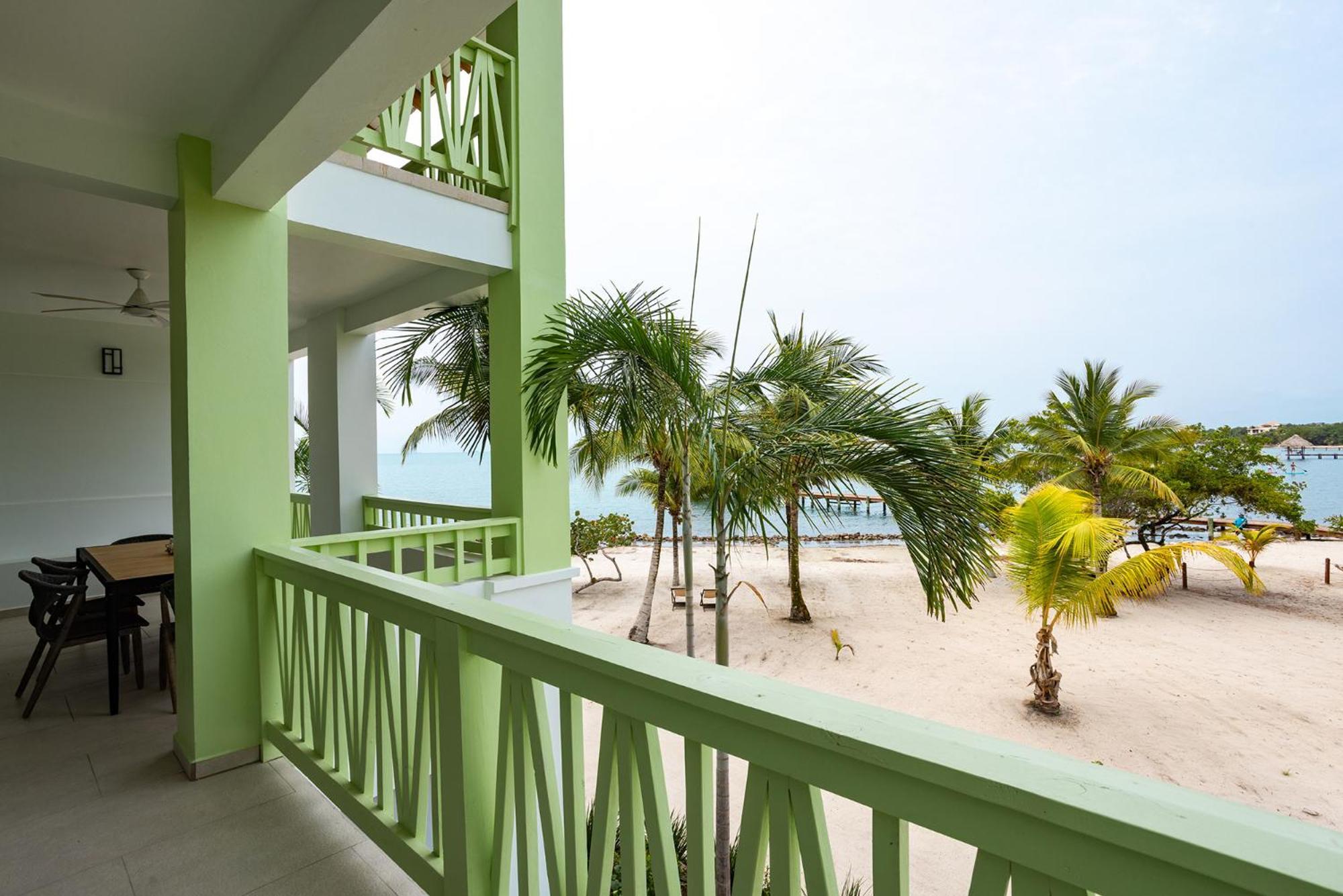 The Villas At Cocoplum Placencia エクステリア 写真